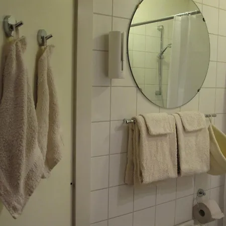Treetop Apartman Hága